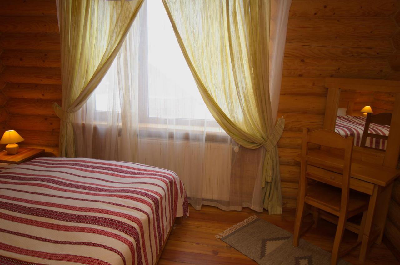 Marika Hotel Dragobrat Buitenkant foto